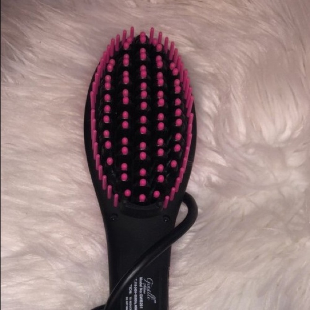 Finally Milano hair bush plug in straightener